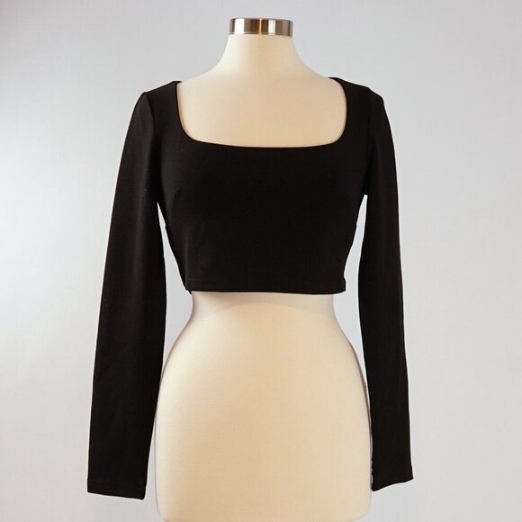 Lulu's Square Neck Long Sleeve Crop Top - M - EUC - Picture 1 of 6